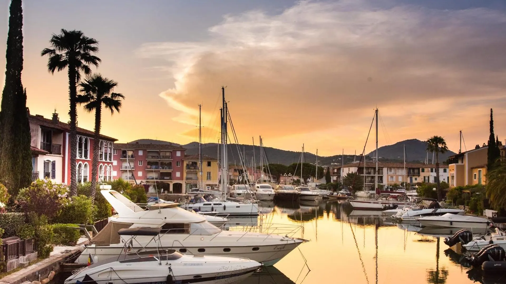 Beautiful Fisherman House And A Mooring - Wifi Grimaud France